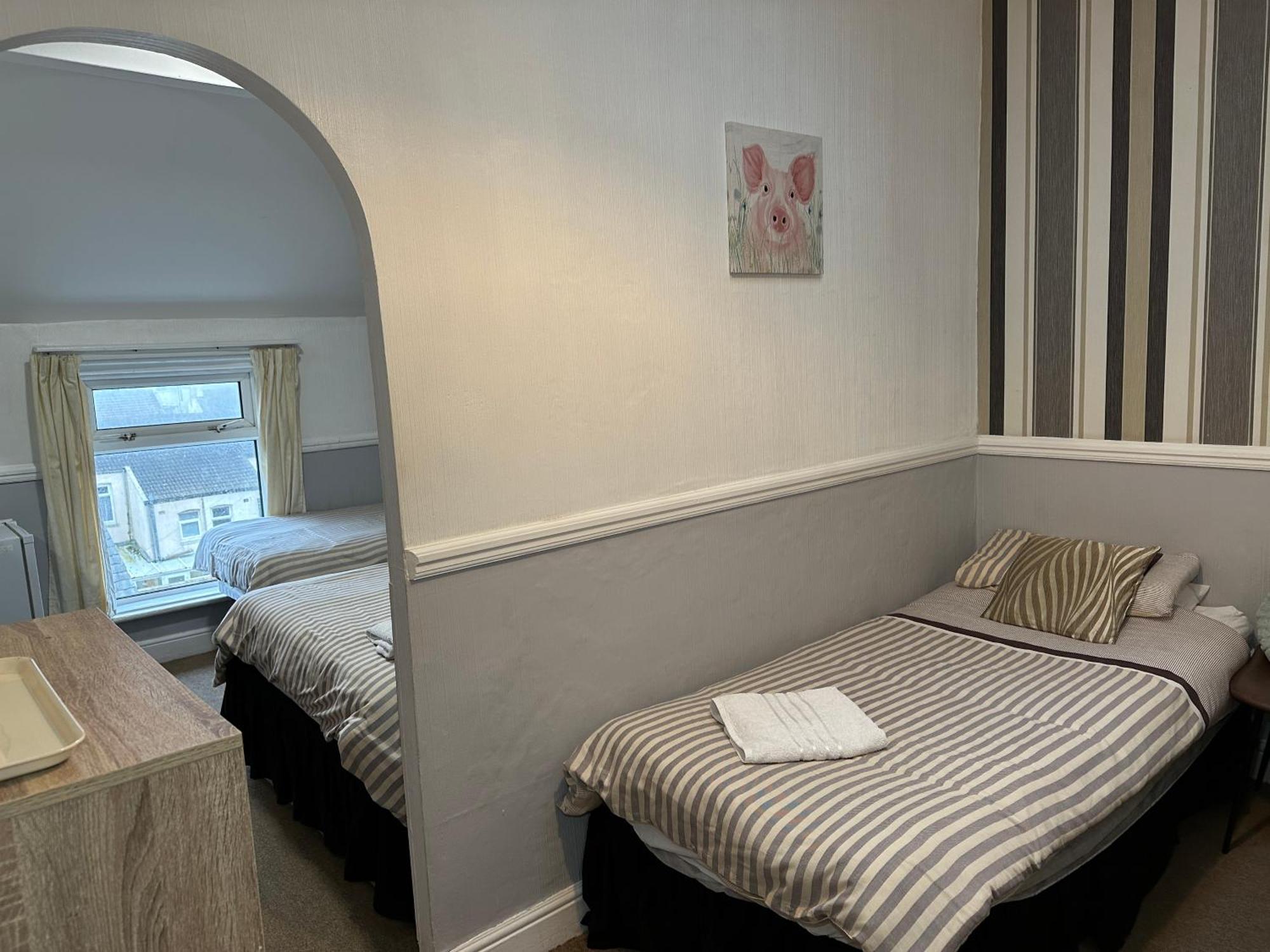 Гостевой дом Tuxford House 2*