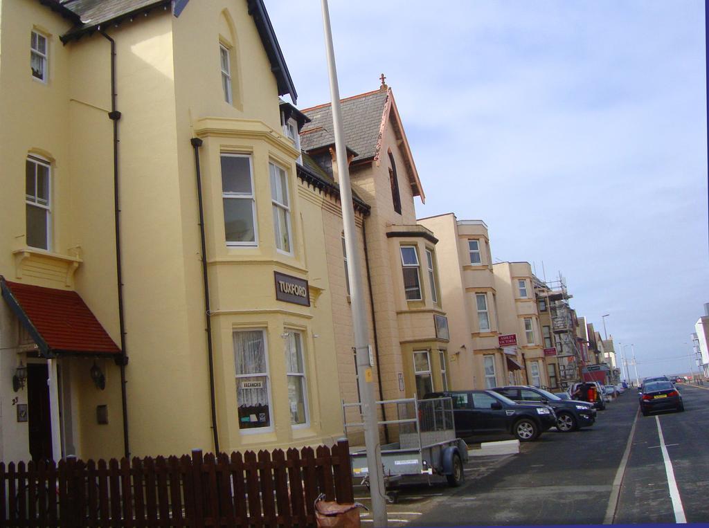 Гостевой дом Tuxford House 2*