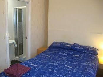 Гостевой дом Tuxford House 2*